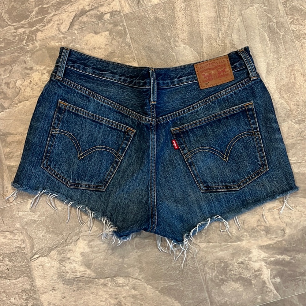 Womens High Rise 501 Levis Shorts 29